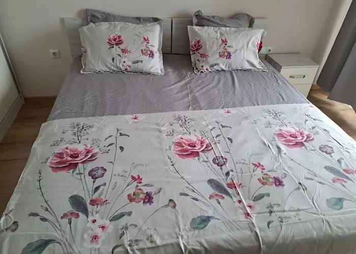 アパート Deluxe 5 セインツ・コンスタンティン＆ヘレナ